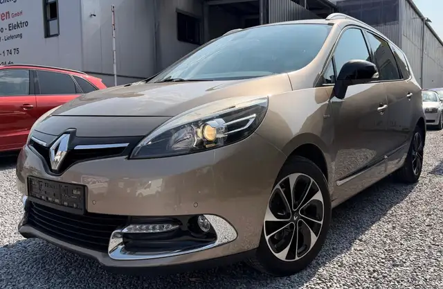 Renault Grand Scenic main image