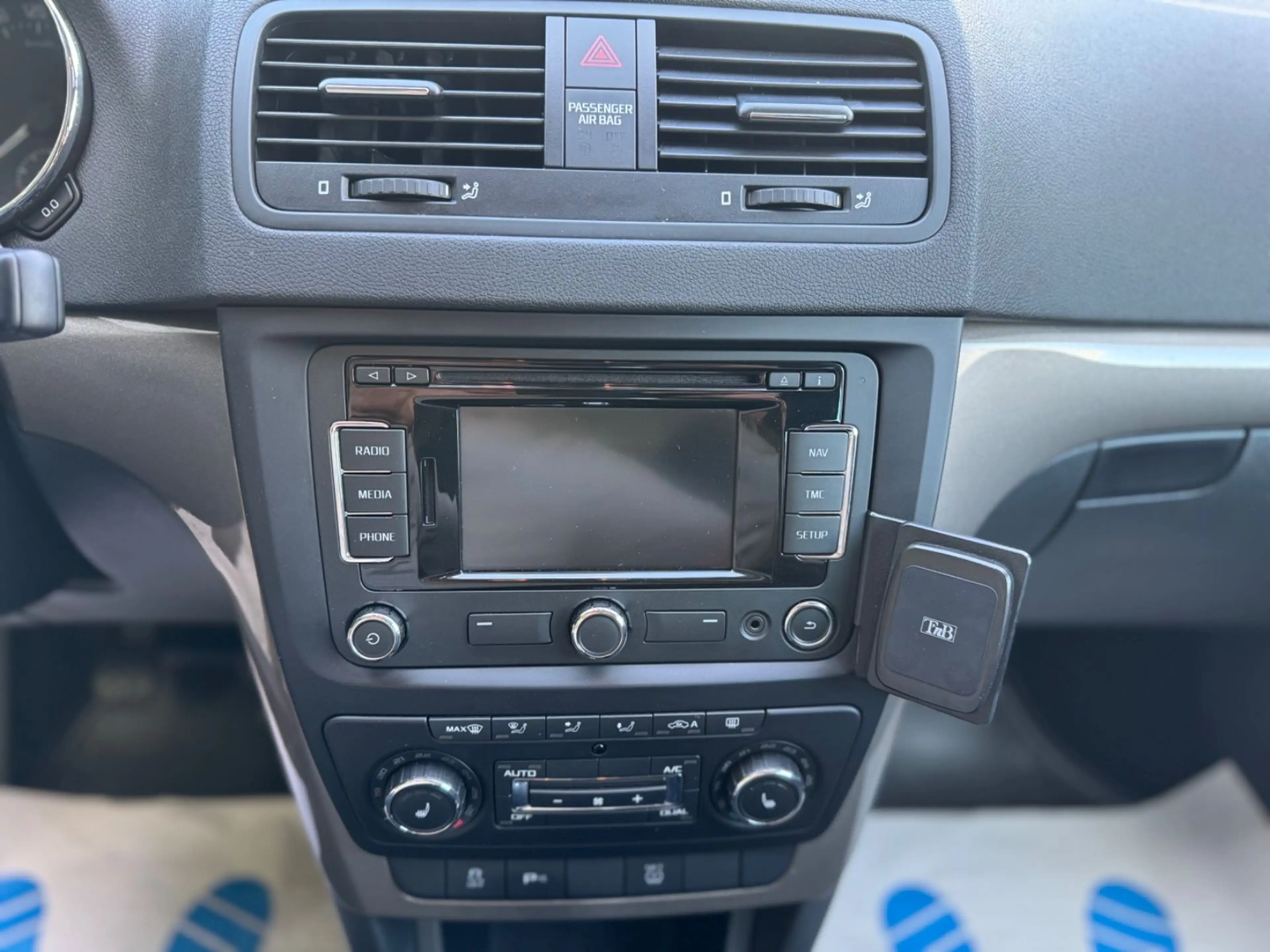 Skoda Yeti Elegance SHZ/KLIMA/KAMERA/ALLW-Reifen — photo 14