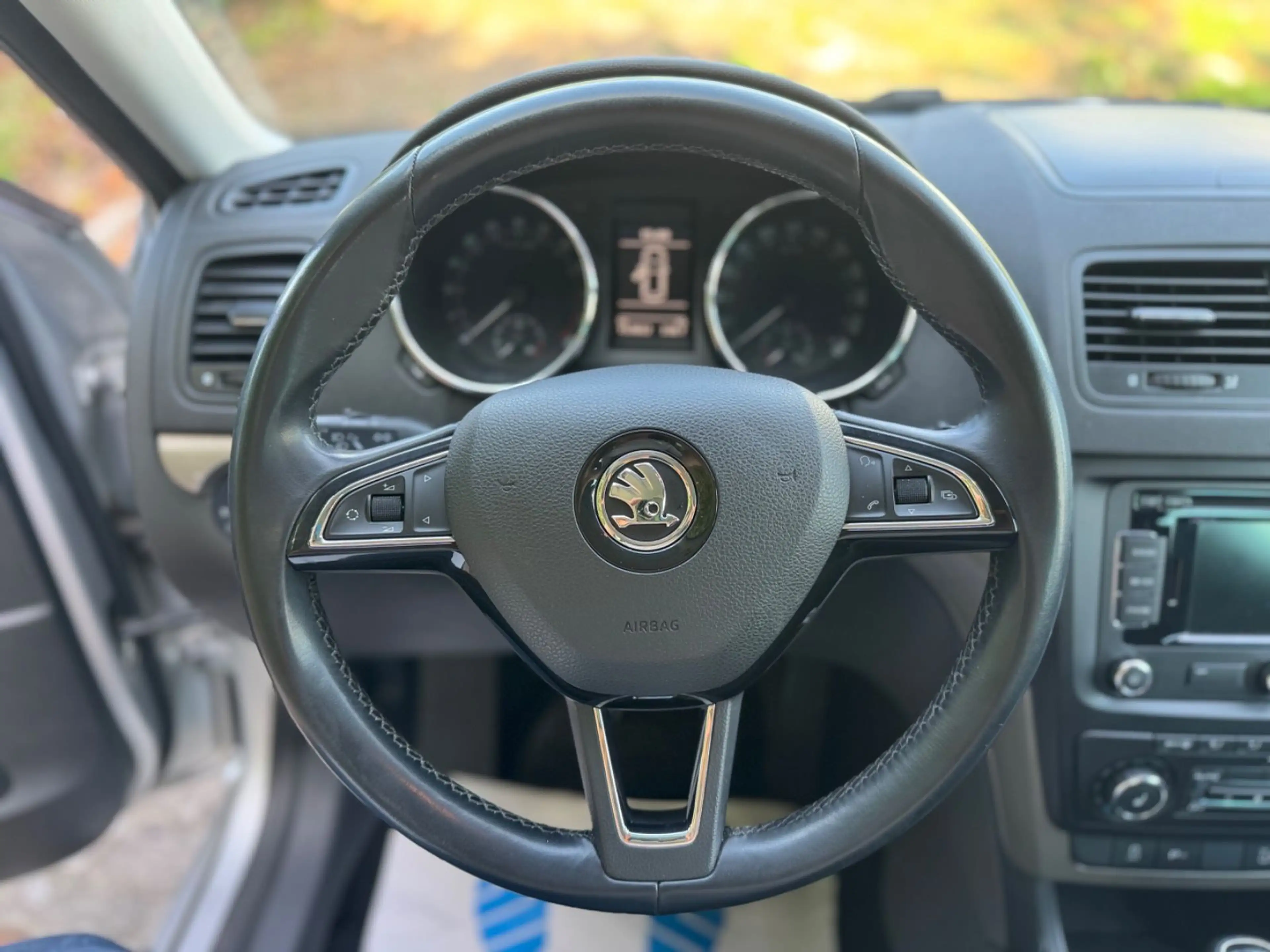 Skoda Yeti Elegance SHZ/KLIMA/KAMERA/ALLW-Reifen — photo 9