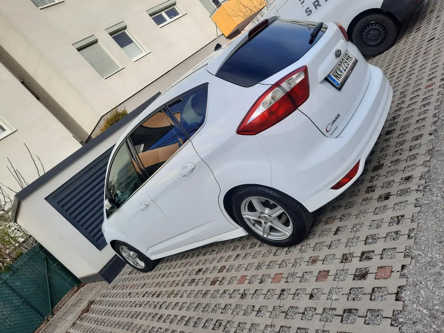 Ford C-Max 2.0 TDCi Titanium - 2