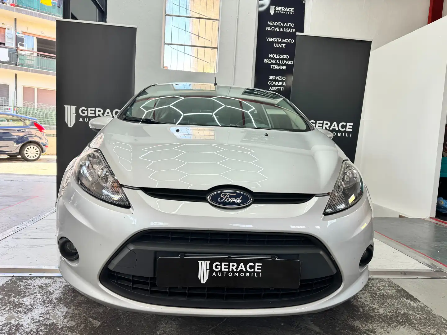 Ford Fiesta Fiesta VI 2008 3p 1.4 tdci Titanium c/esp E5 Argento - 1