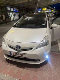 1,8 VVT-i Hybrid Business