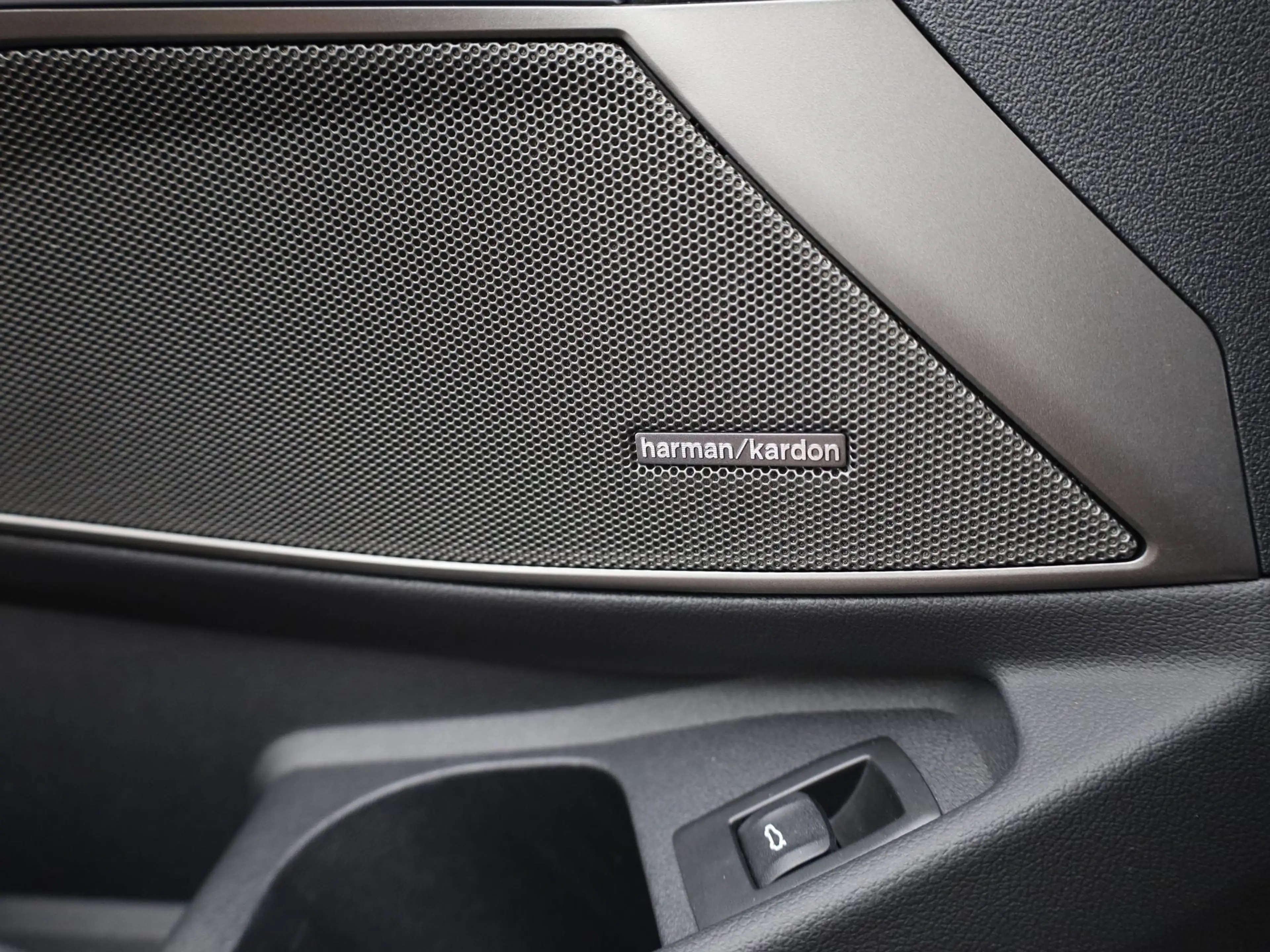 BMW 340 3-serie Touring M340i xDrive | Pano | Keyless | Me — photo 10