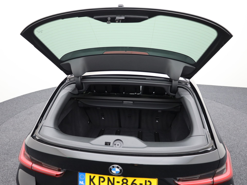 BMW 340 3-serie Touring M340i xDrive | Pano | Keyless | Me — photo 38