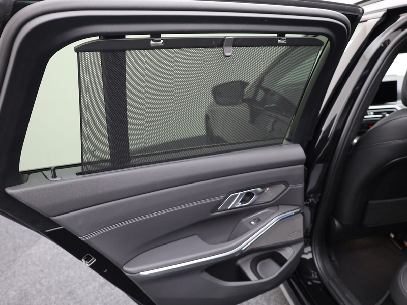 BMW 340 3-serie Touring M340i xDrive | Pano | Keyless | Me — photo 43