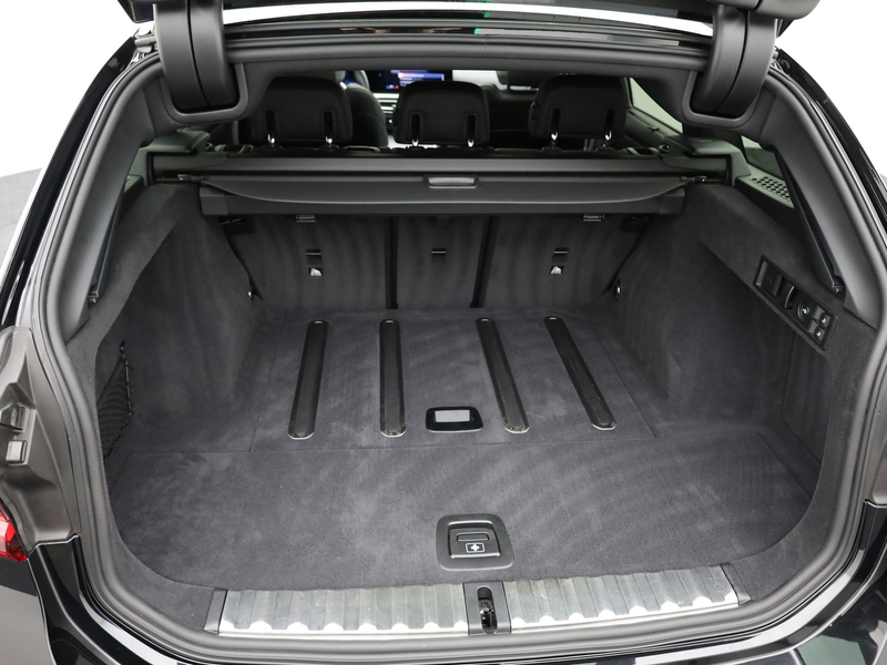BMW 340 3-serie Touring M340i xDrive | Pano | Keyless | Me — photo 20