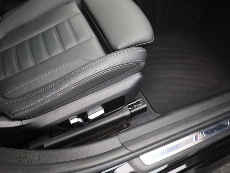 BMW 340 3-serie Touring M340i xDrive | Pano | Keyless | Me — photo 44