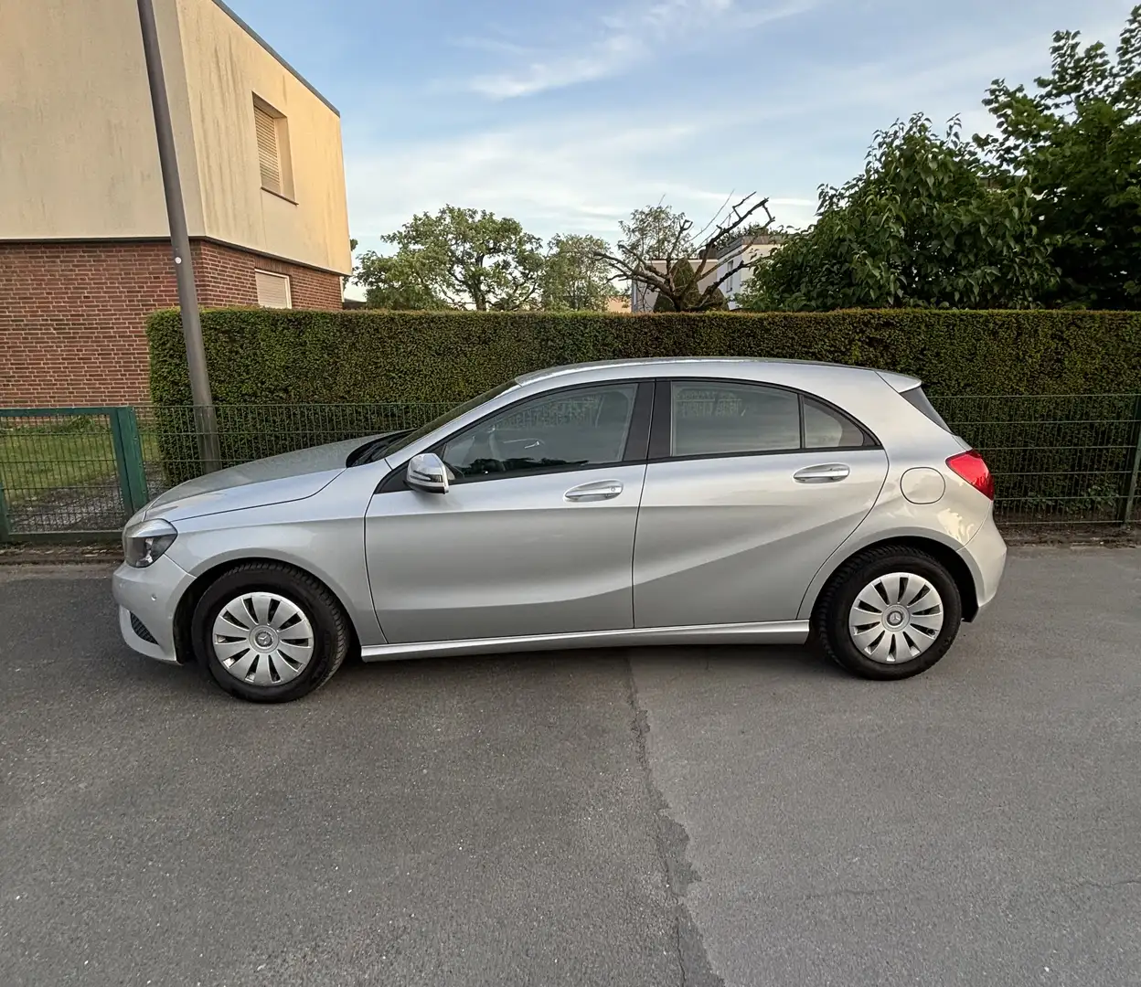 Mercedes-Benz A 180 CDI (BlueEFFICIENCY) Style - 2