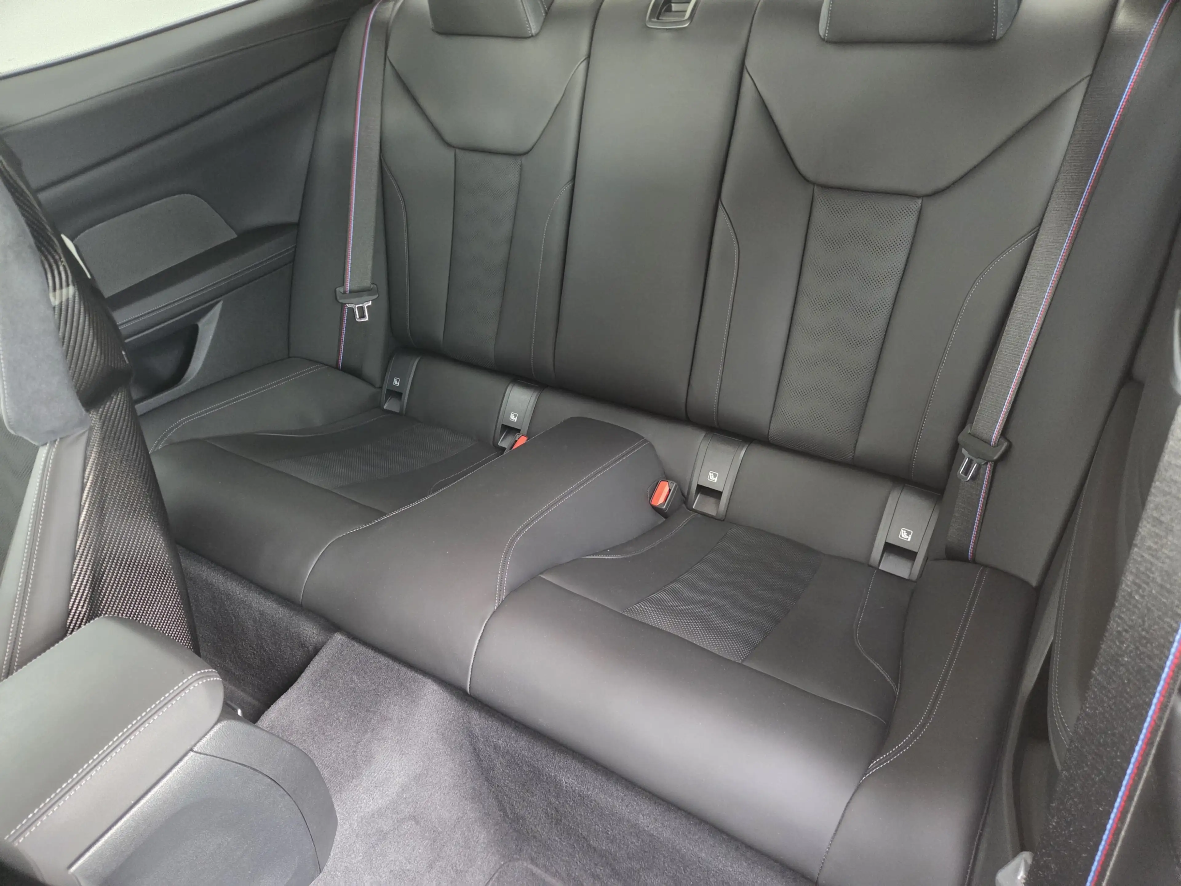 BMW M4 xDrive Comp. Schalensitze ACC 360° Carbon — photo 19