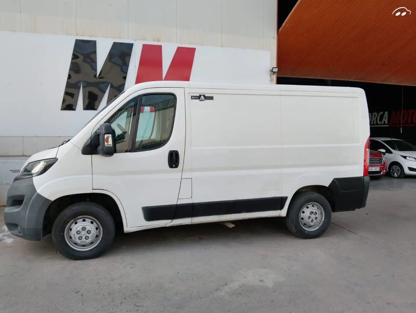 Peugeot Boxer Furgón 2.2e-HDI 335 L2H2 Pack 130 Blanco - 2