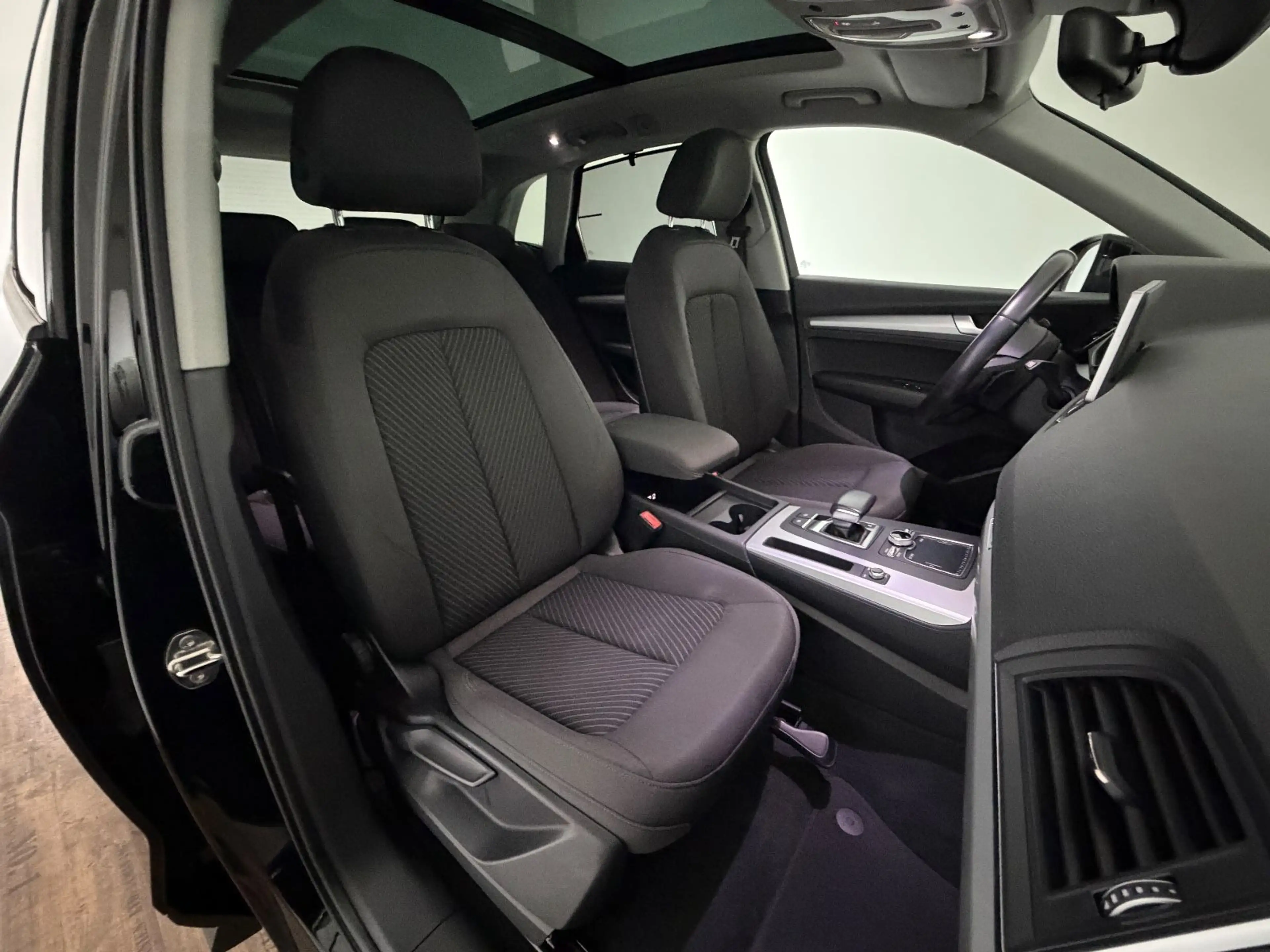 Audi Q5 QUATTRO/1.HD/V.COCKPIT/PANO/KAMERA — photo 8