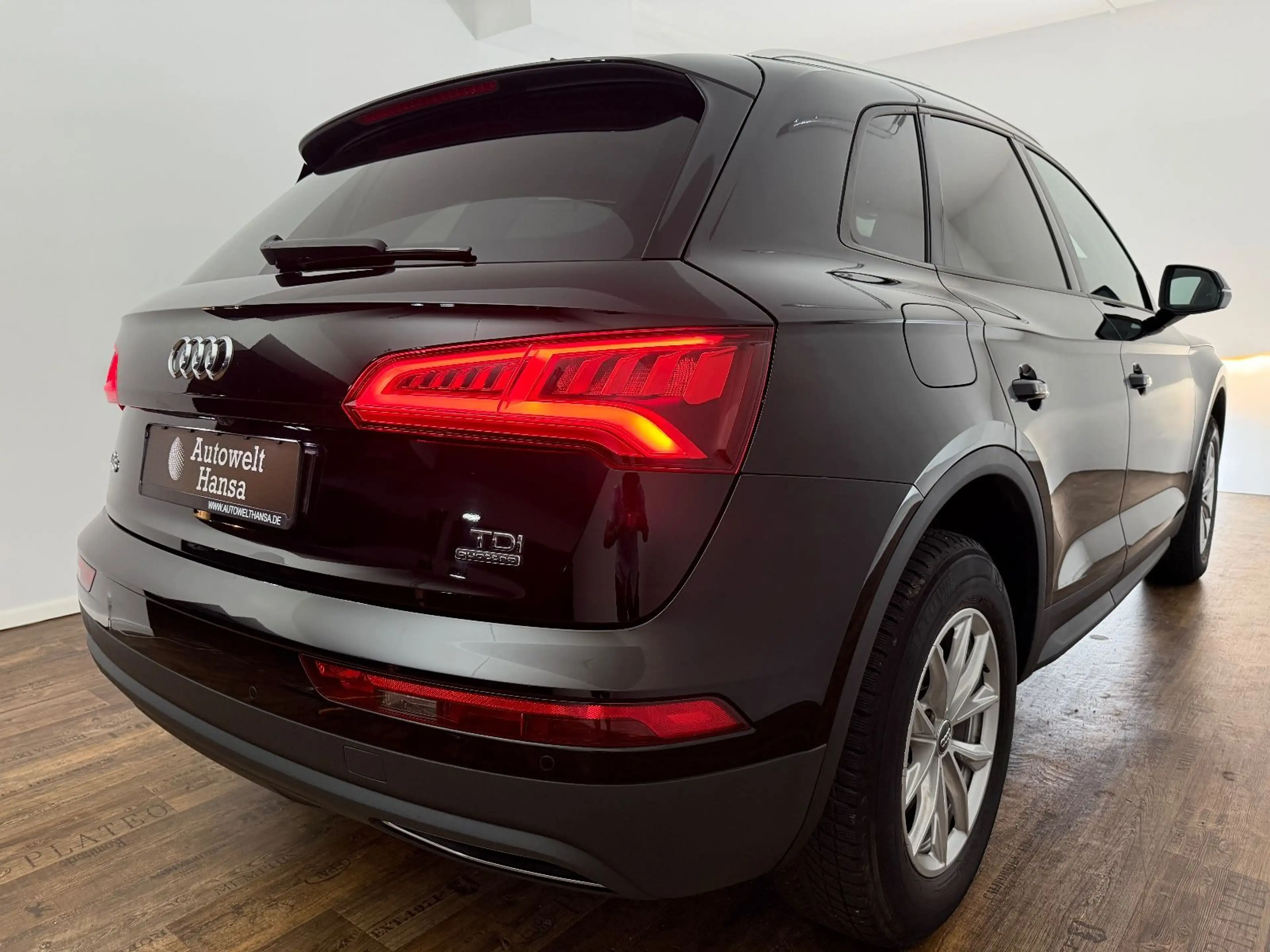 Audi Q5 QUATTRO/1.HD/V.COCKPIT/PANO/KAMERA — photo 4