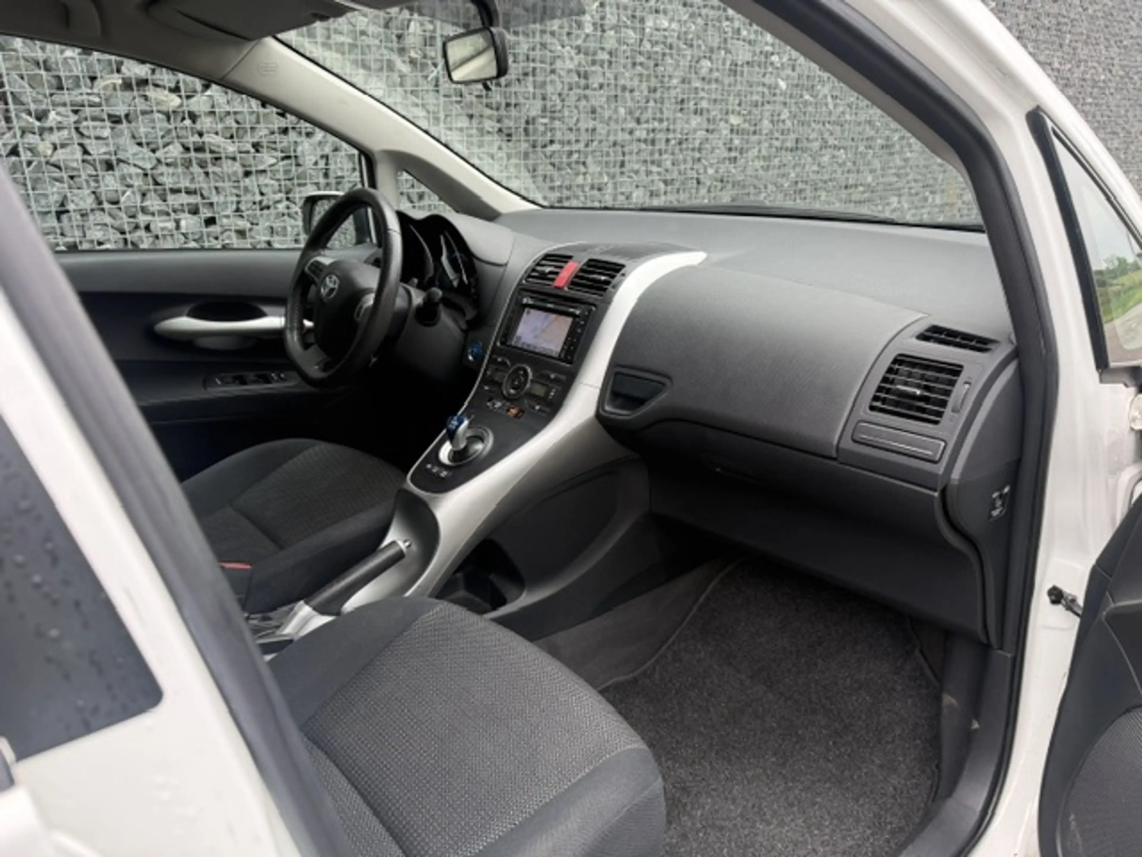 Toyota Auris 1.8 Full Hybrid Asp. Dealer onderhouden. — photo 6