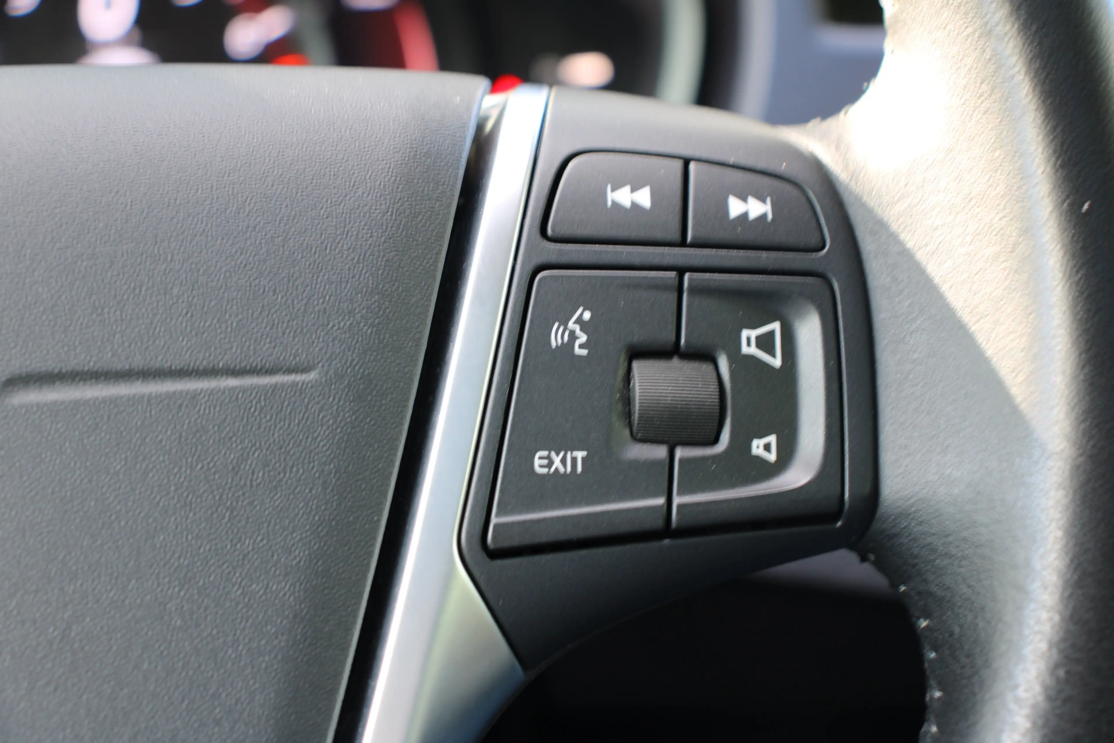 Volvo V40 Cross Country 1.5 T3 Polar+ Luxury AUTOMAAT | TREKHAAK | HARMAB/ — photo 16
