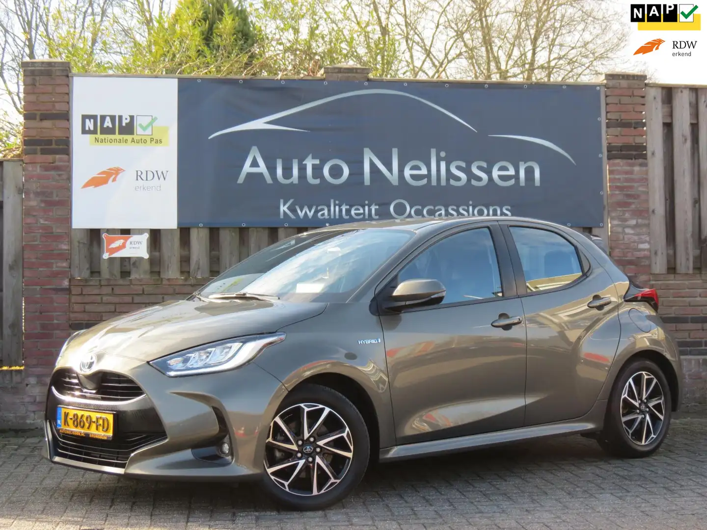 Toyota Yaris 1.5 Hybrid Dynamic | 1e EIGENAAR | DEALER ONDERHOU Marrón - 1