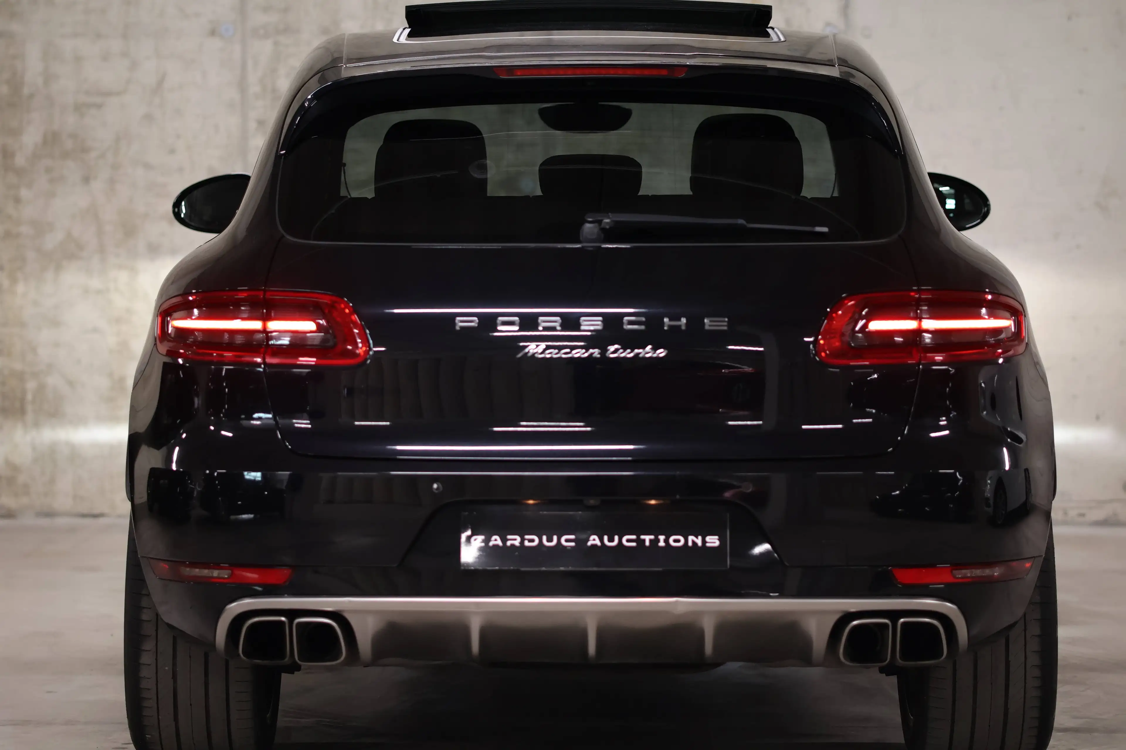 Porsche Macan Macan Turbo PDK — photo 13