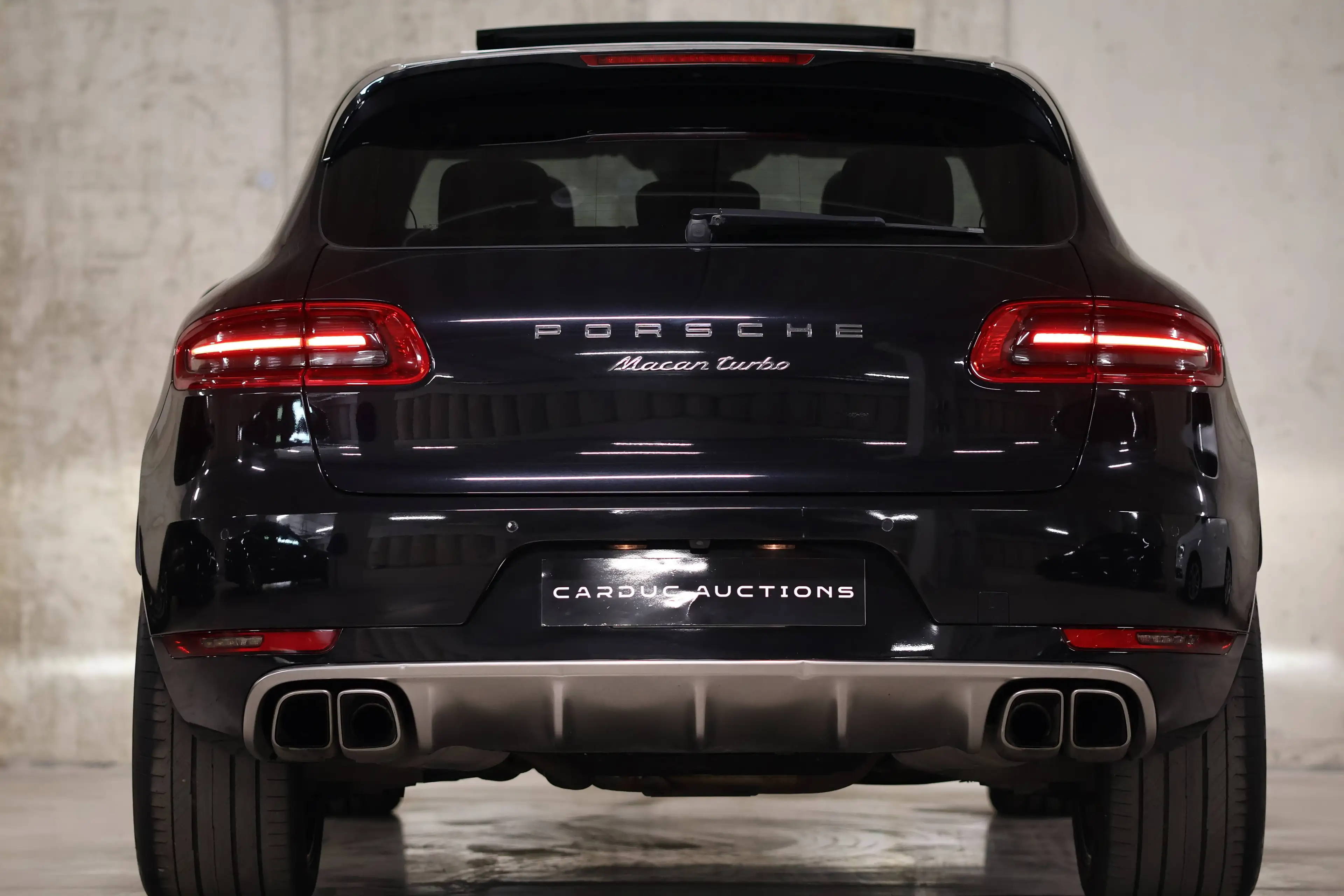 Porsche Macan Macan Turbo PDK — photo 14