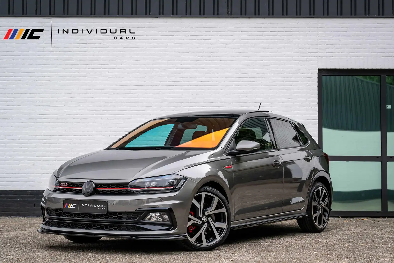 Volkswagen Polo GTI 2.0 TSI Sportuitlaat Carbon Stuur Pano Beats Gris - 1