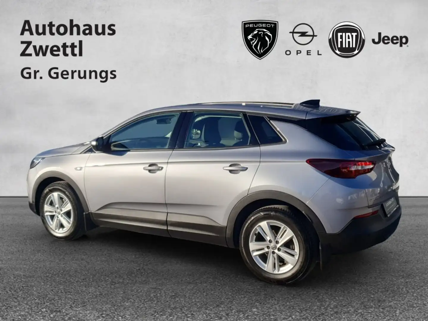Opel Grandland X 1,5 CDTI 120 Edition Grau - 2