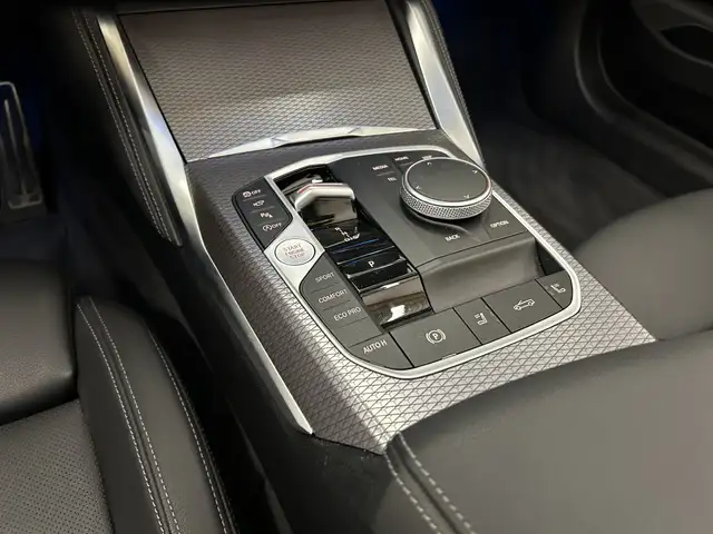 BMW 4 Series view 13
