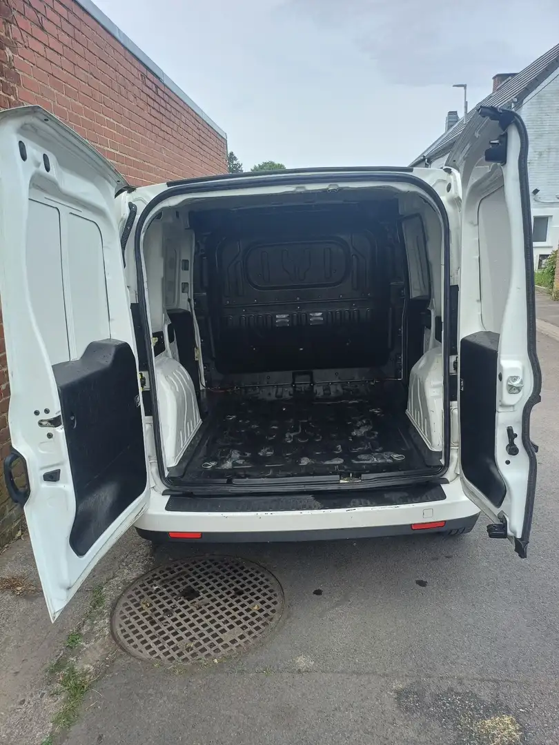 Fiat Doblo 1.6 SX - 2