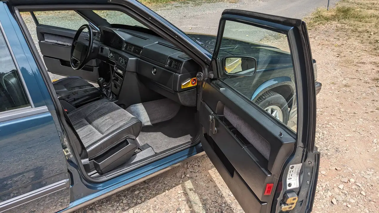 Volvo 940 2.3 ti, foto 9