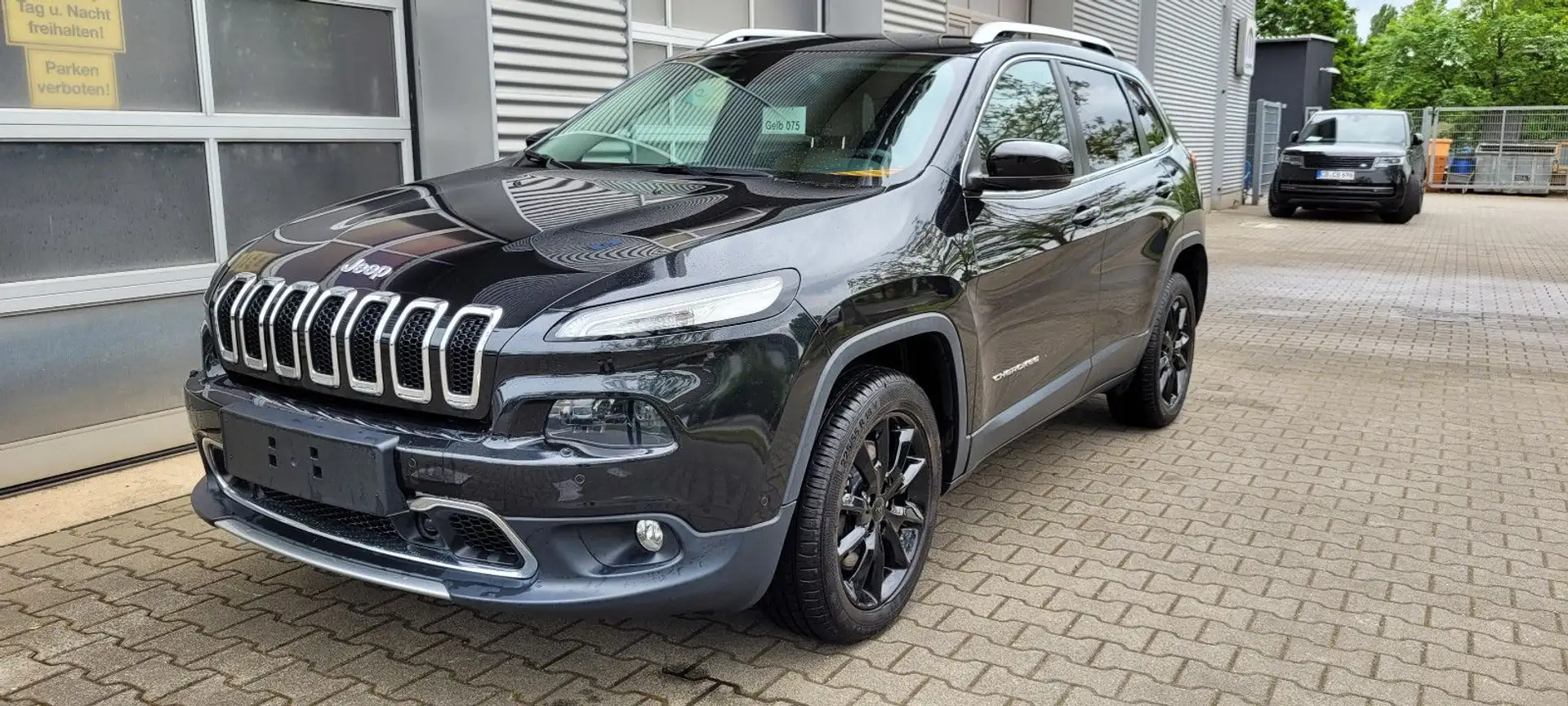 Jeep Cherokee Limited 4WD - AT Schwarz - 2