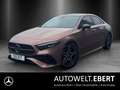 Mercedes-Benz A 250 A250 4M Limo AMG Prem+ DISTR Pano AHK Night MLED Gold - thumbnail 1