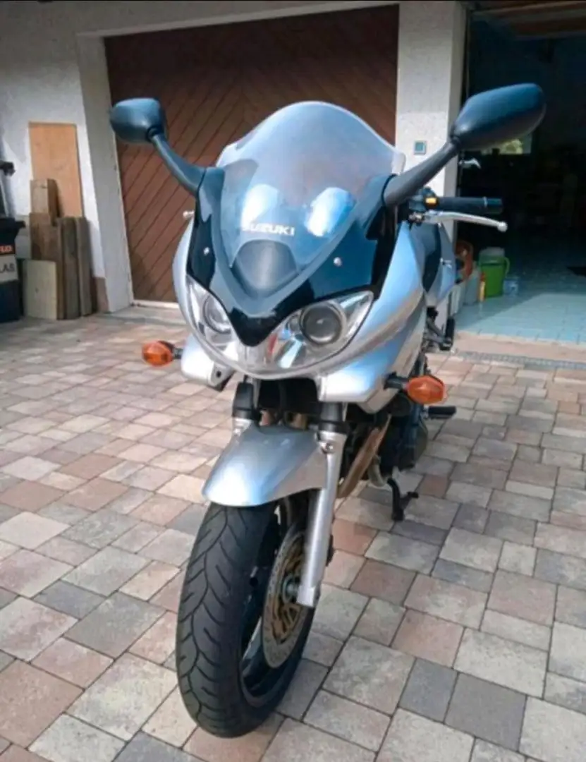 Suzuki Bandit 1200 1200 S Срібний - 2