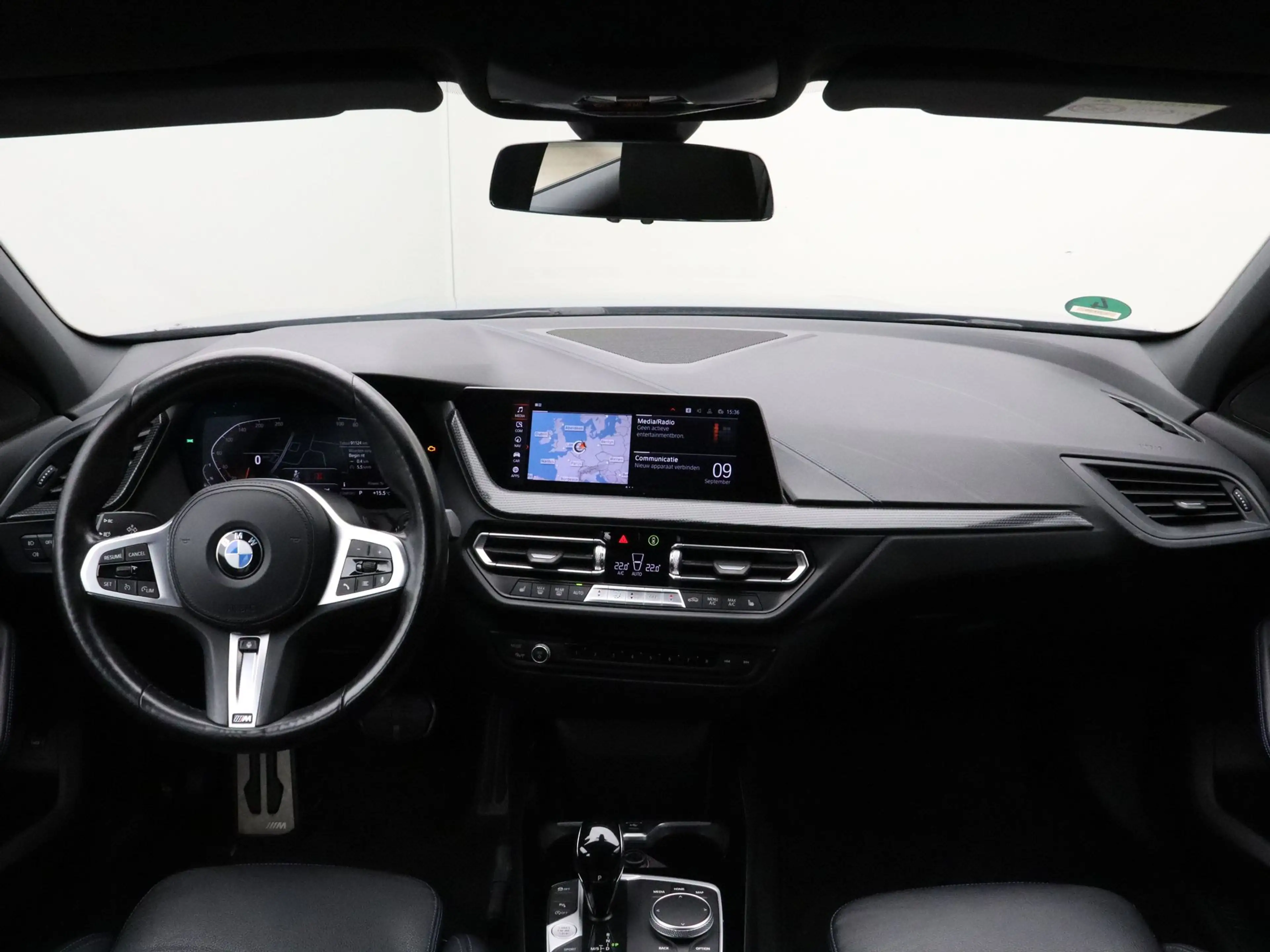 BMW 120 1 Serie 120i M-Sport — photo 12