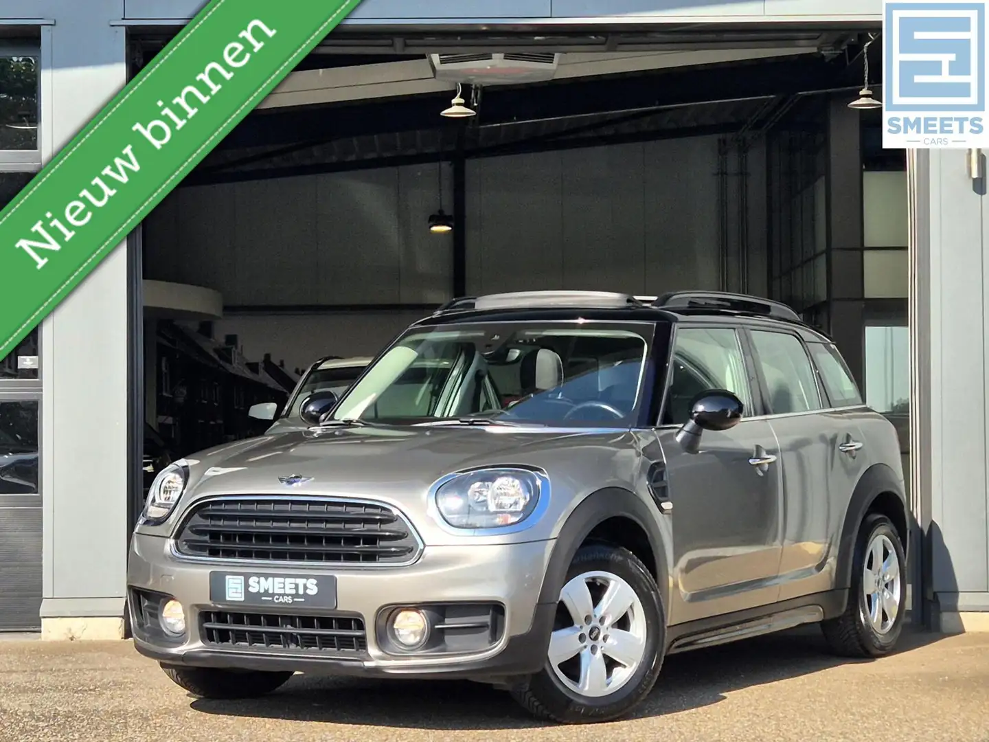 MINI Cooper Countryman 1.5 136PK Pepper |Pano|Navi|Clima|PDC Grijs - 1