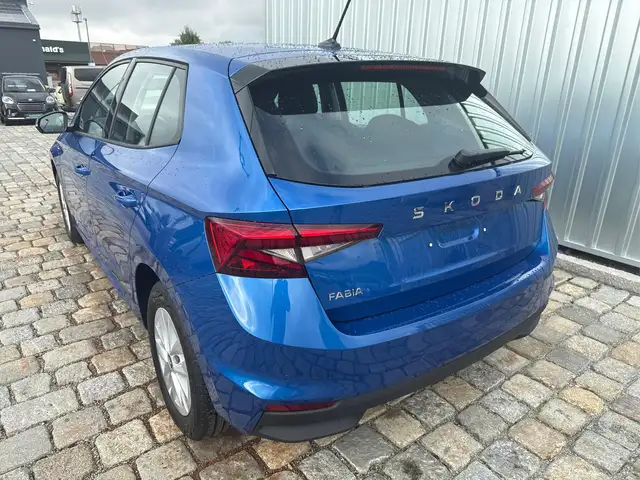 Skoda Fabia view 4