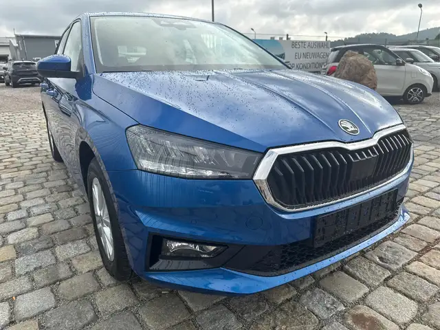 Skoda Fabia view 2