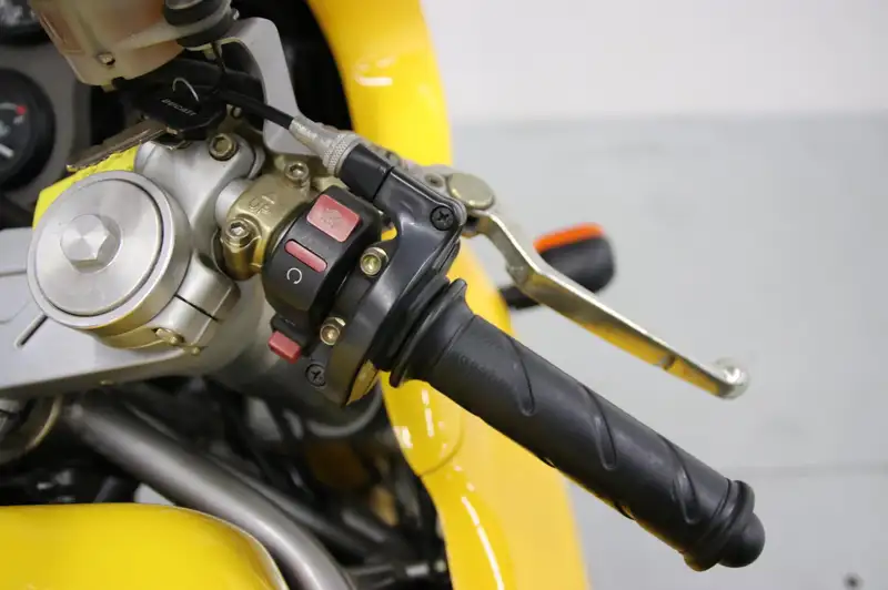 Ducati 750 Sport - foto 8