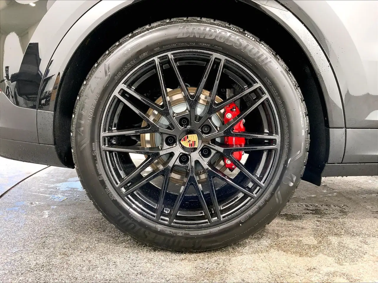 Porsche Cayenne снимка Porsche Cayenne