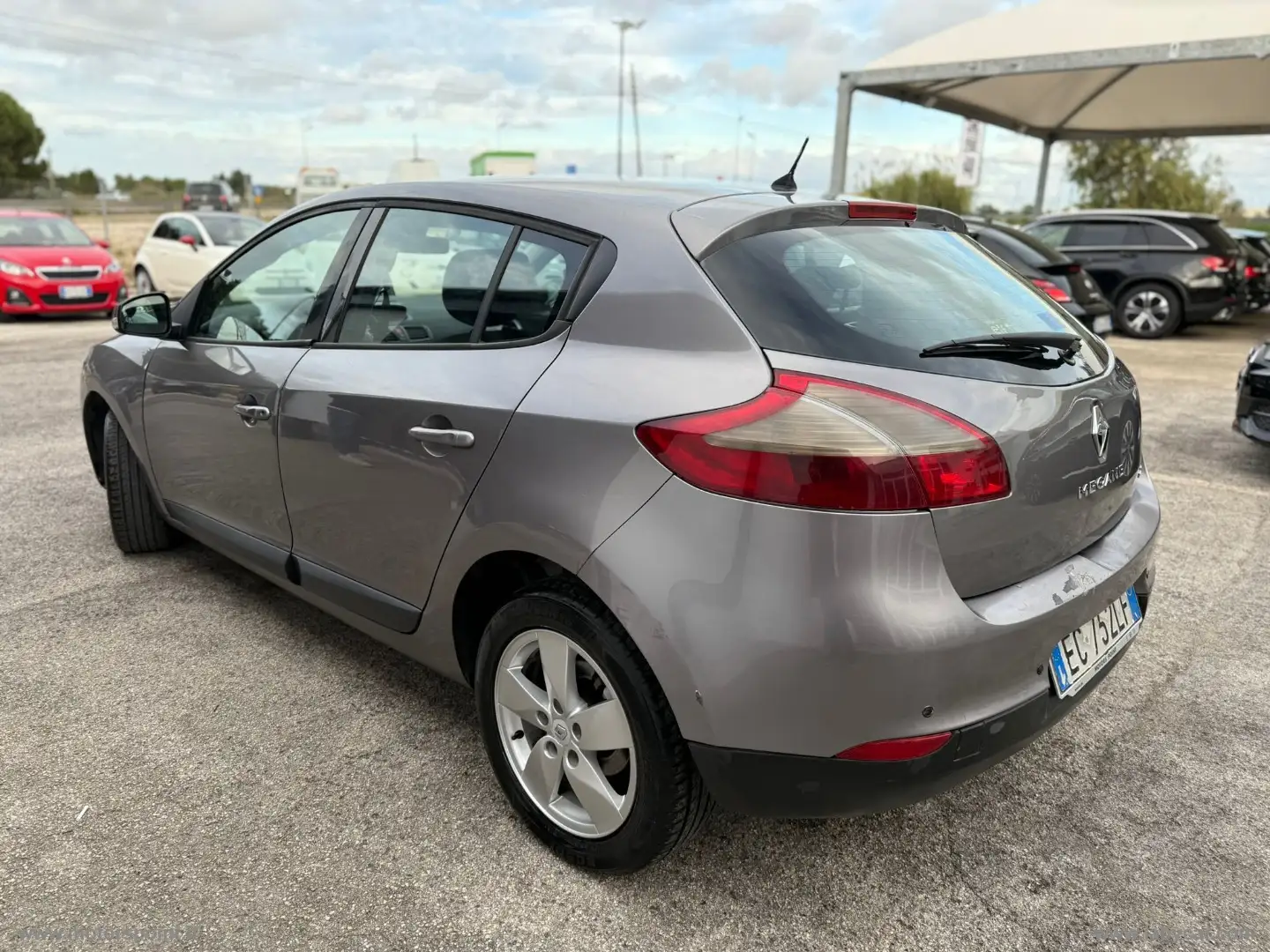 Renault Megane 1.5 dCi 110 CV SporTour Luxe Grigio - 2