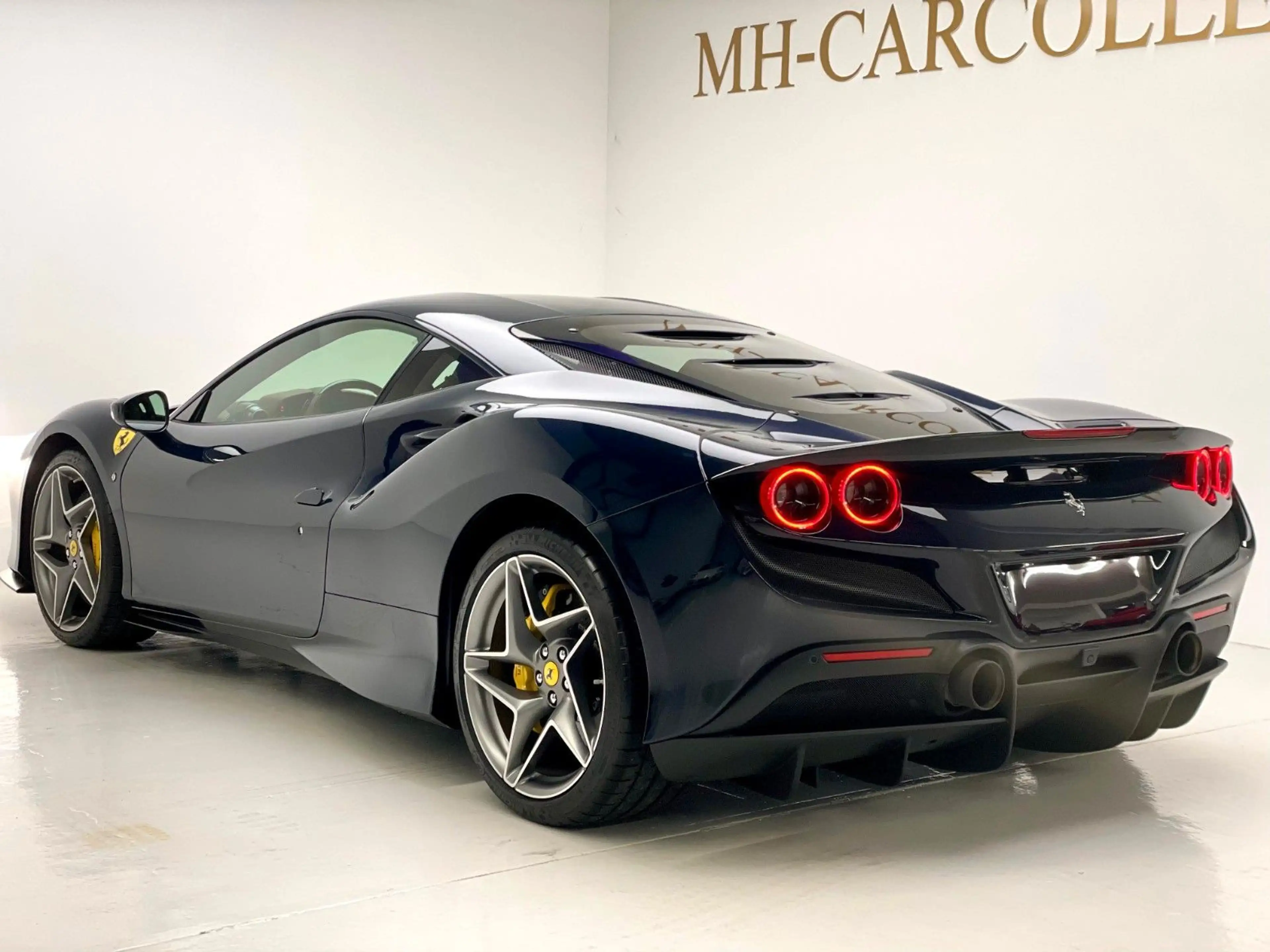 Ferrari F8 Tributo 1.HAND*Warrant*LIFT*CARBON*RACIG SEAT — photo 13
