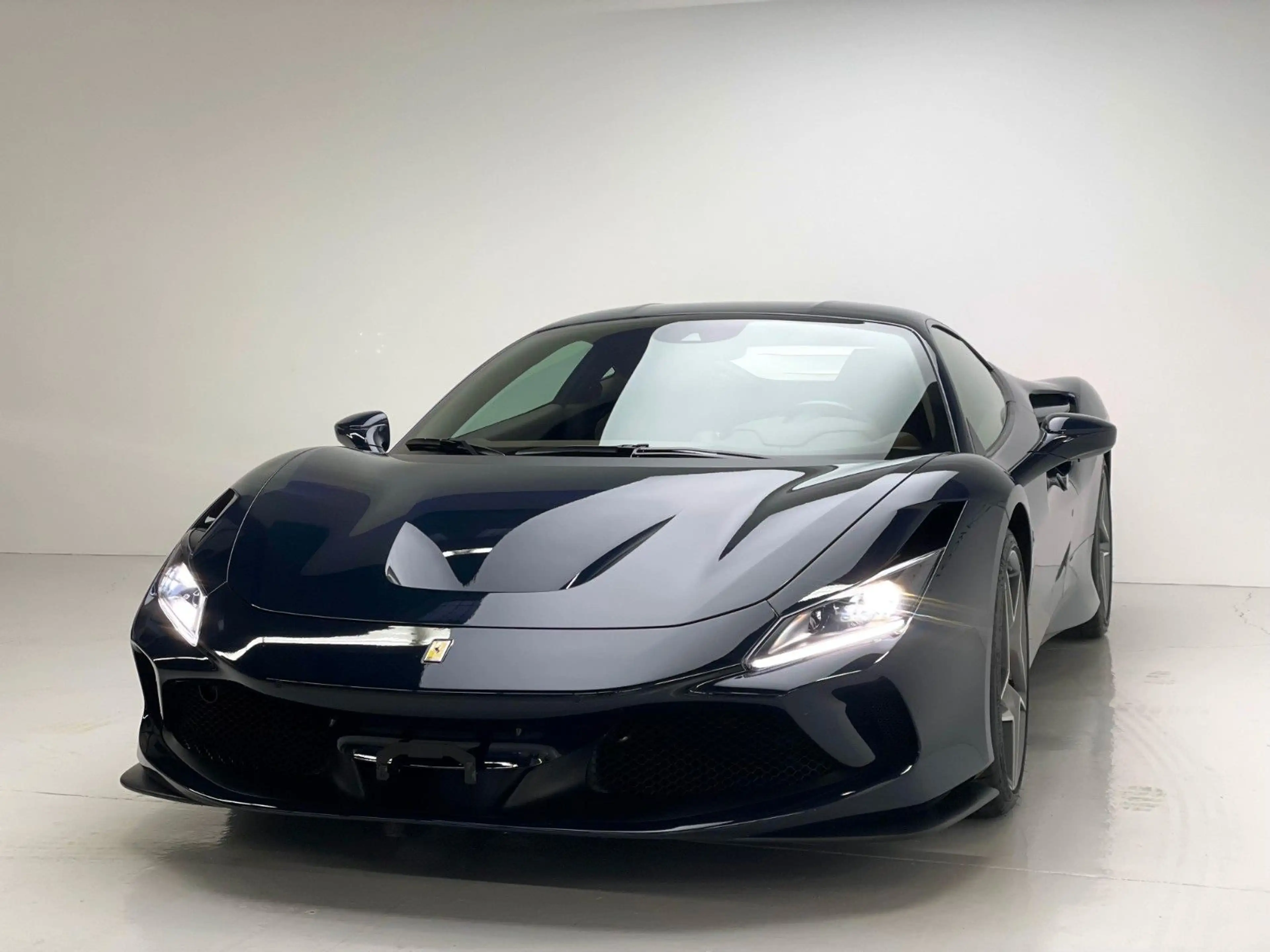 Ferrari F8 Tributo 1.HAND*Warrant*LIFT*CARBON*RACIG SEAT — photo 11