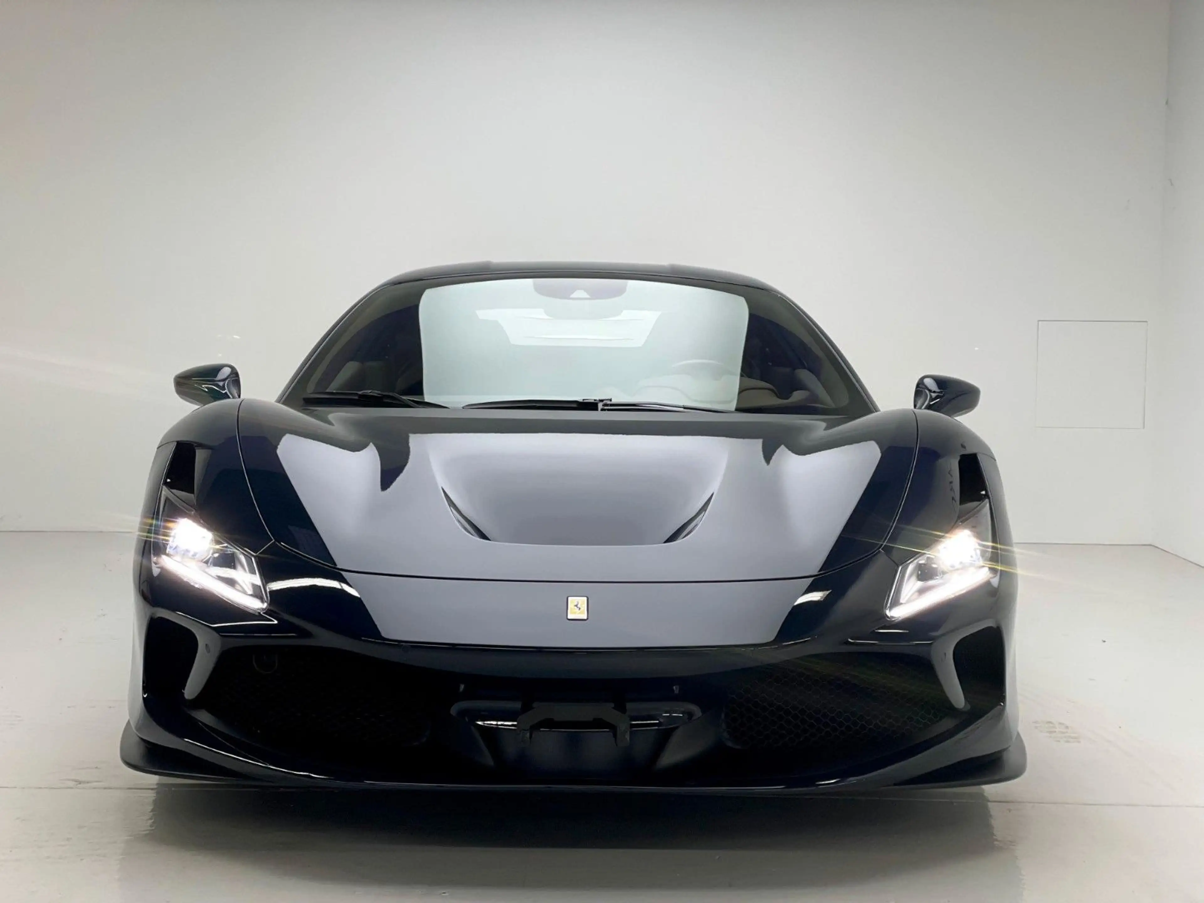 Ferrari F8 Tributo 1.HAND*Warrant*LIFT*CARBON*RACIG SEAT — photo 2