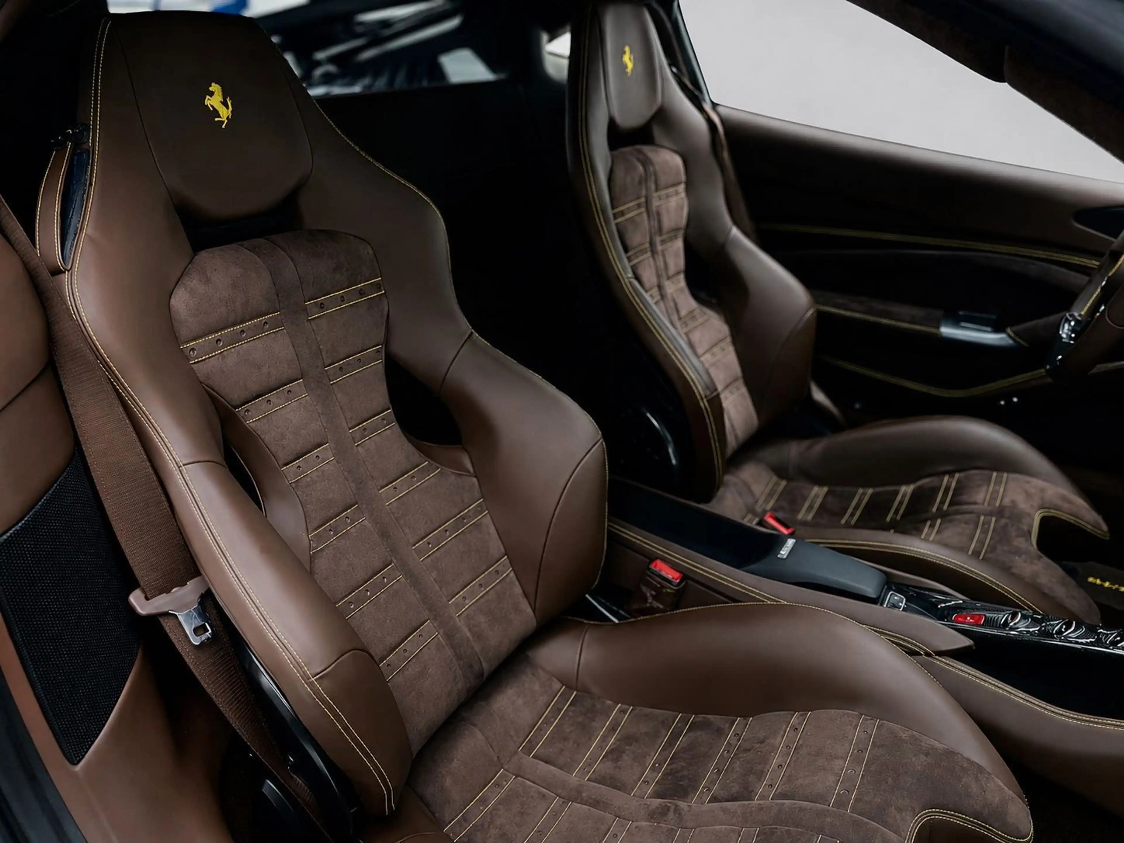 Ferrari F8 Tributo 1.HAND*Warrant*LIFT*CARBON*RACIG SEAT — photo 15