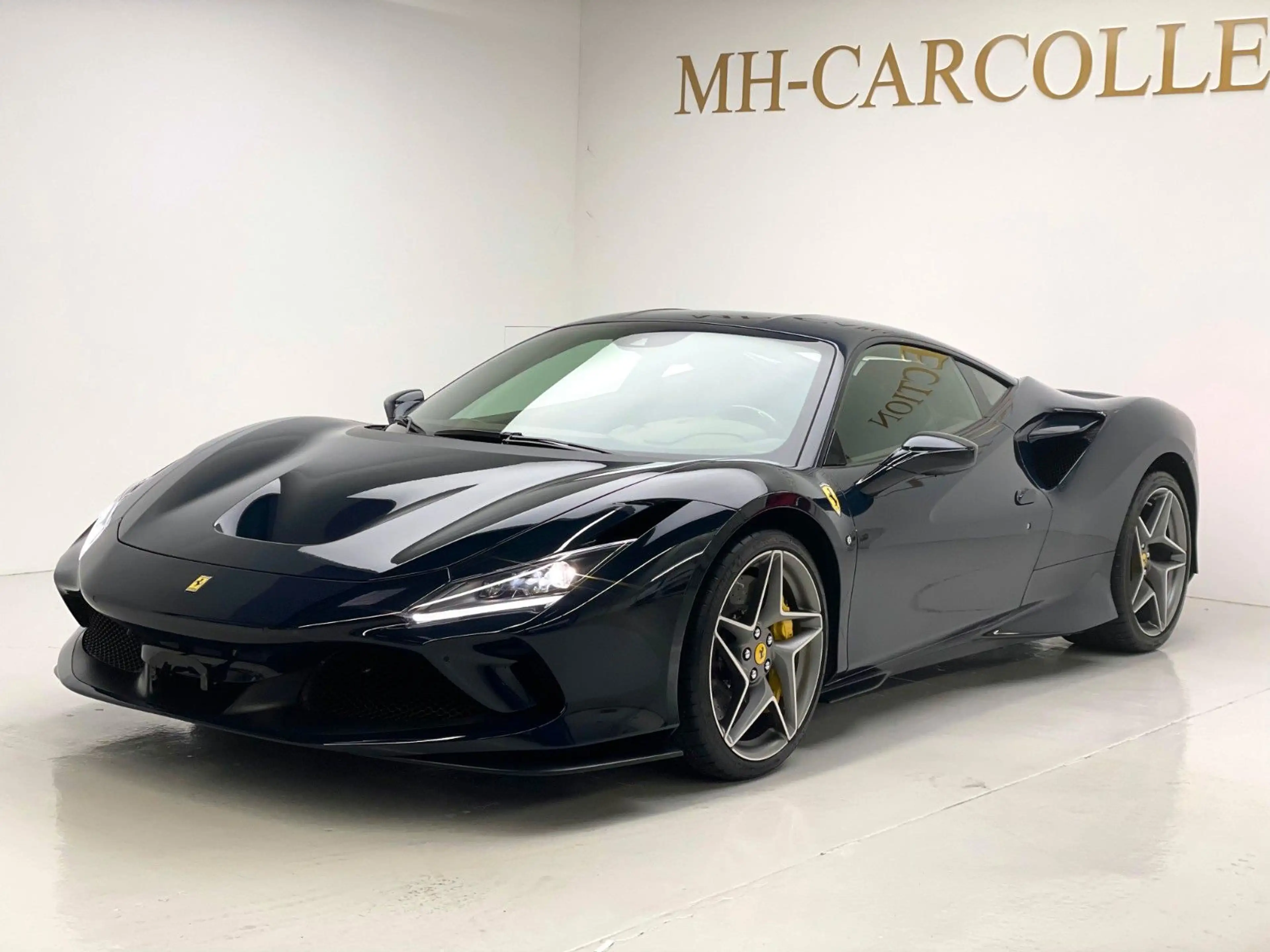 Ferrari F8 Tributo 1.HAND*Warrant*LIFT*CARBON*RACIG SEAT — photo 3