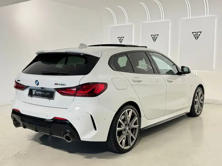 BMW Serie 1 M135i xDrive (F40) 2021, foto 5