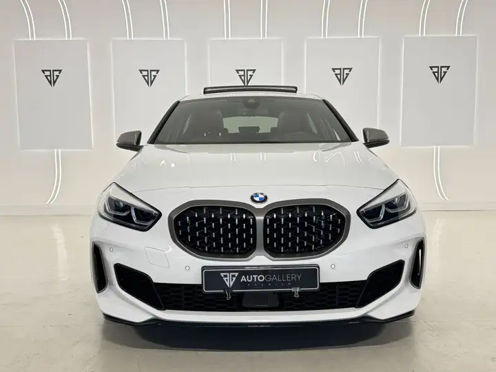 BMW Serie 1 M135i xDrive (F40) 2021, foto 2