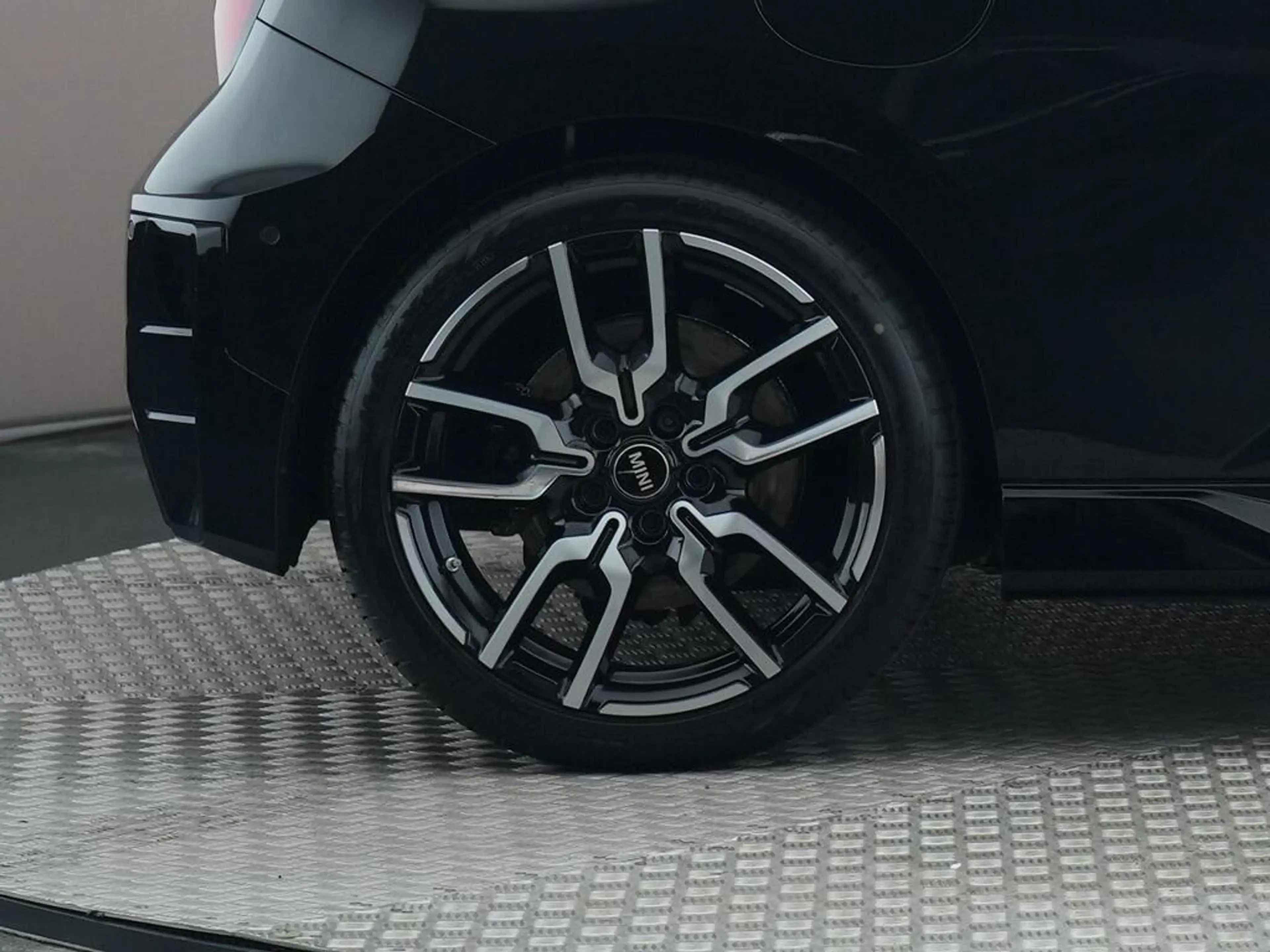 MINI John Cooper Works 3-Deurs SE Cooper XL 54.2 kWh — photo 15