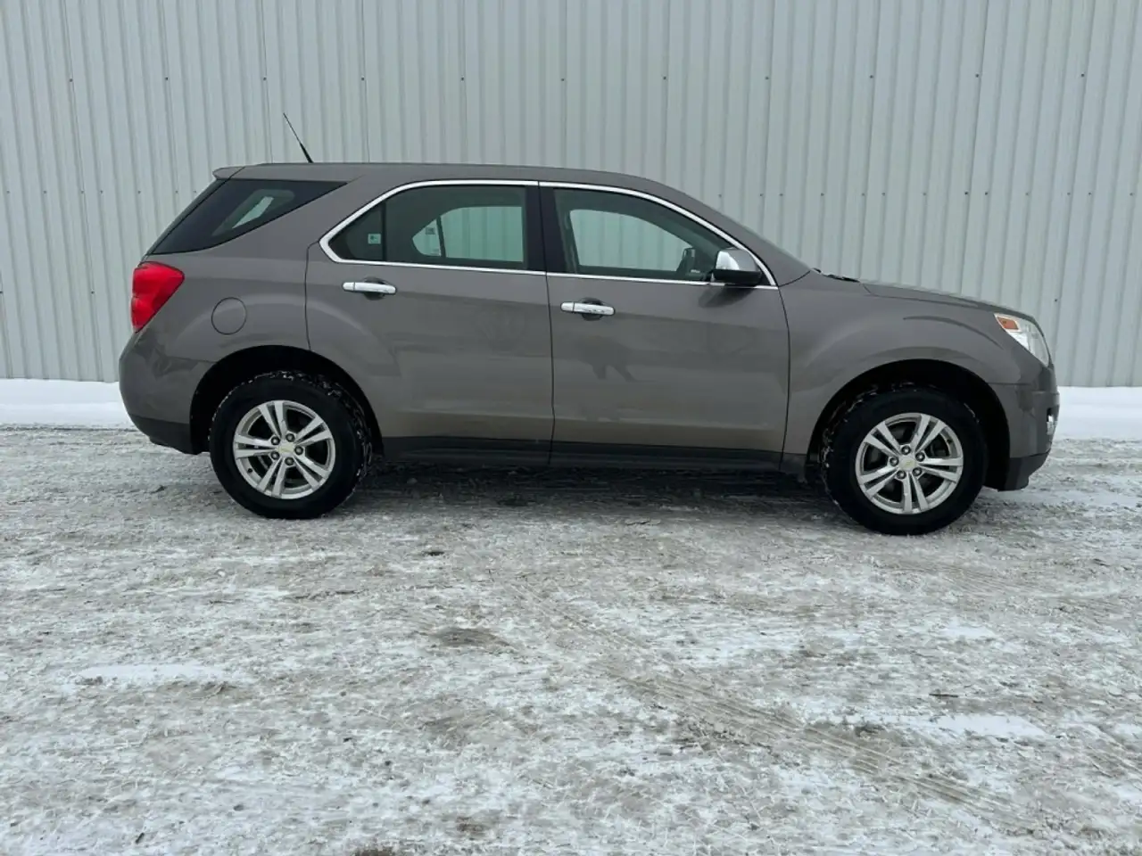Chevrolet Equinox снимка Chevrolet Equinox