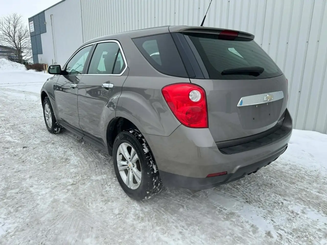 Chevrolet Equinox снимка Chevrolet Equinox