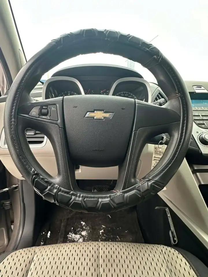 Chevrolet Equinox снимка Chevrolet Equinox