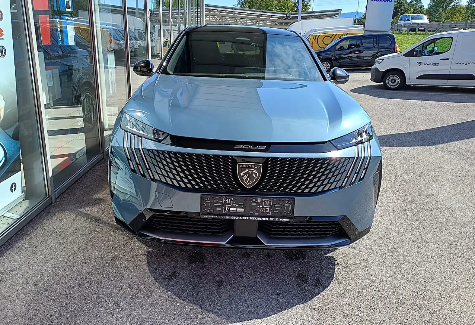 Peugeot 3008 GT Elektro 210 73kWh Blau - 2