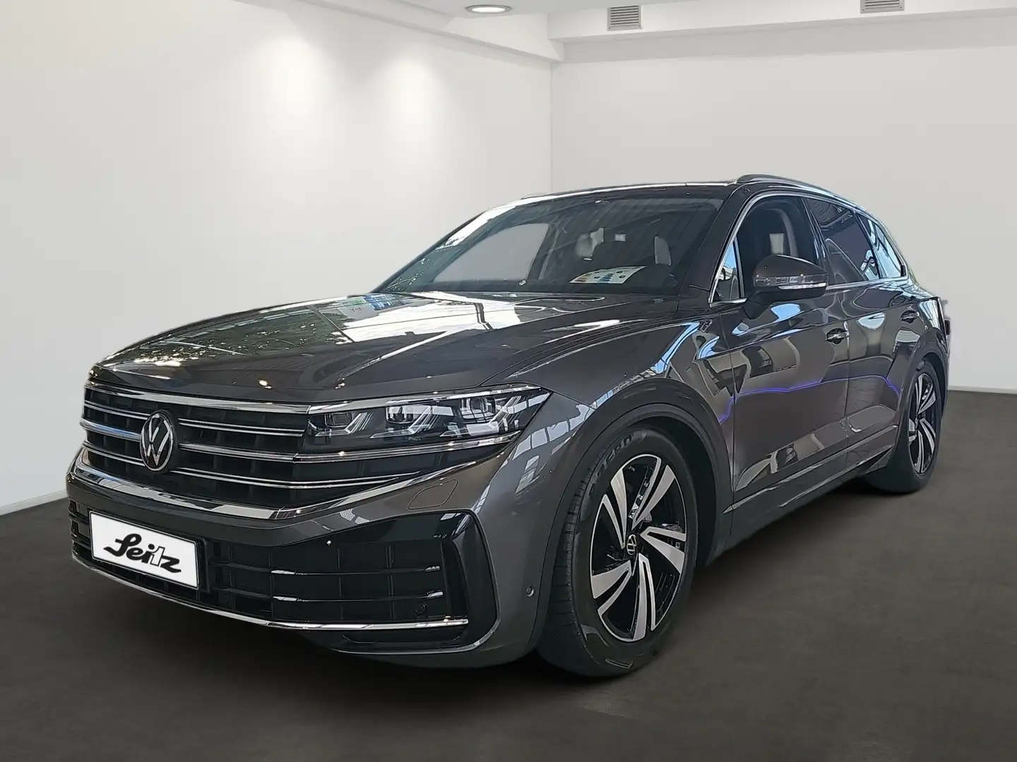 Volkswagen Touareg 3.0 TDI 4M Elegance *AHK*PANO*STANDH* Grau - 2