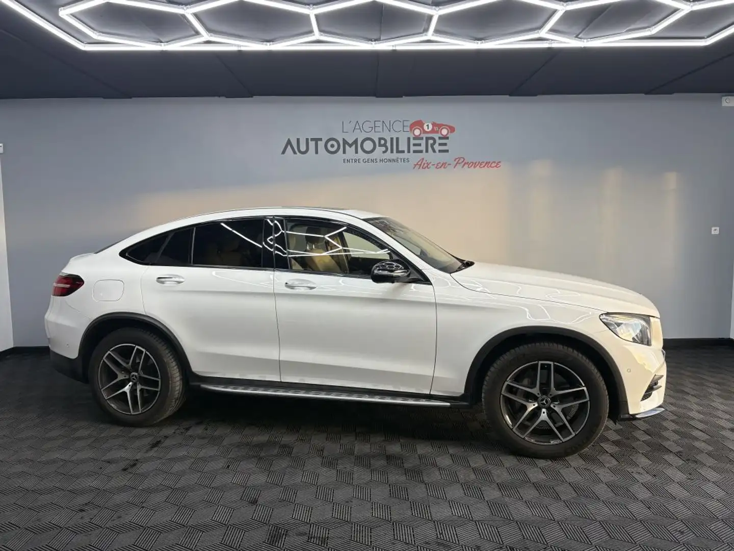 Mercedes-Benz GLC 250 Classe (C253) 250d 2.1 4MATIC 204 ch FASCINATION – 9G-Tronic - Suivi Complet Wit - 2